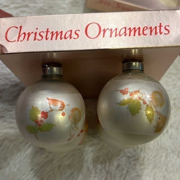 4 Vintage 1975 Hallmark ornaments Little Miracles by Ruth Morehead - Picture 2 of 11